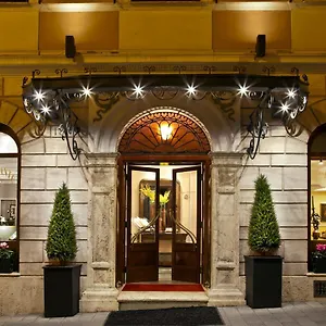 Ottocento 4*, Roma Italia